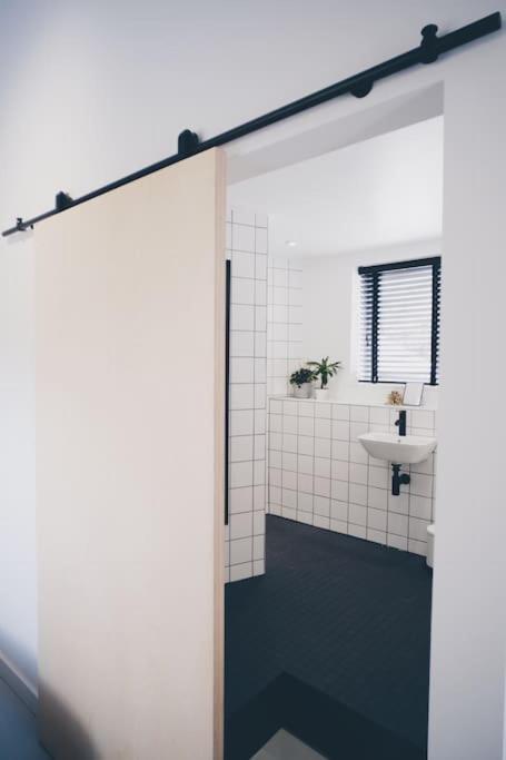 Blackett Street Bunkhouse リーズ エクステリア 写真
